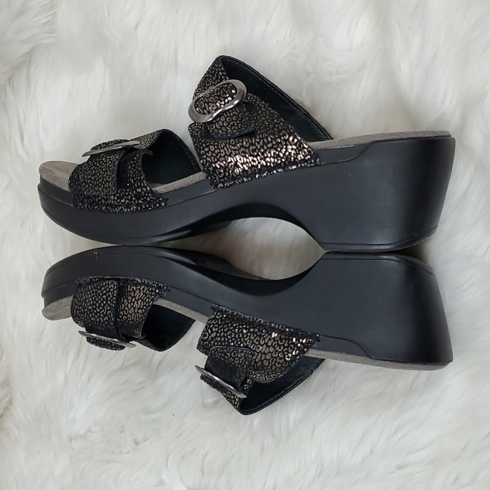 - Dansko Sophie Metallic Python Sandals Buckle Wo… - image 4